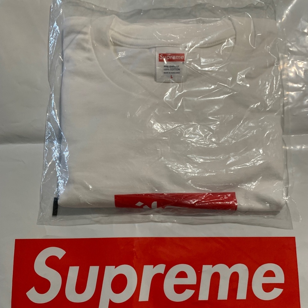 Supreme Arabic Box Logo Tee Shirt White Size Latge SS26